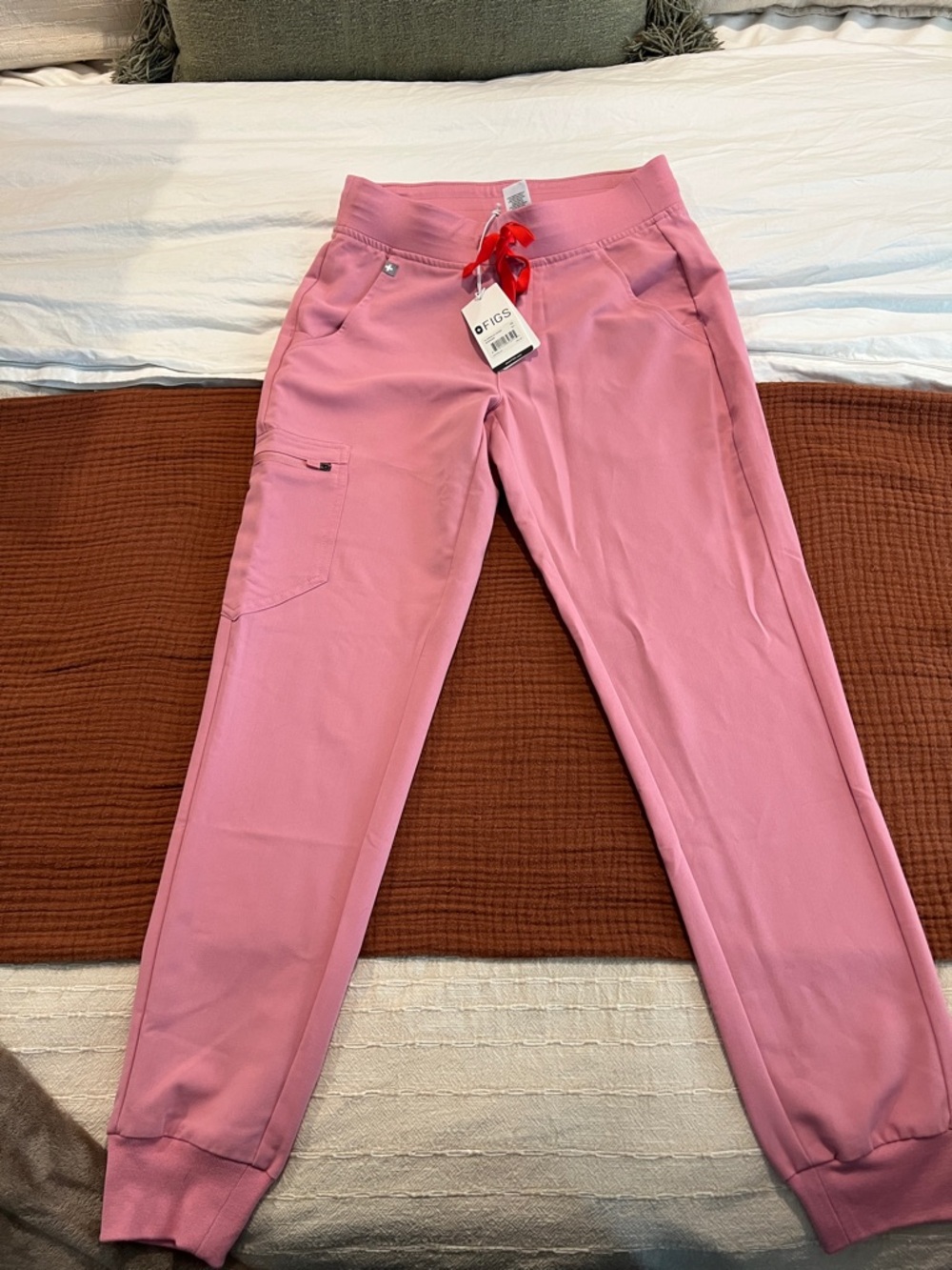 NWT Figs Zamora Joggers in limited edition Blush Pink